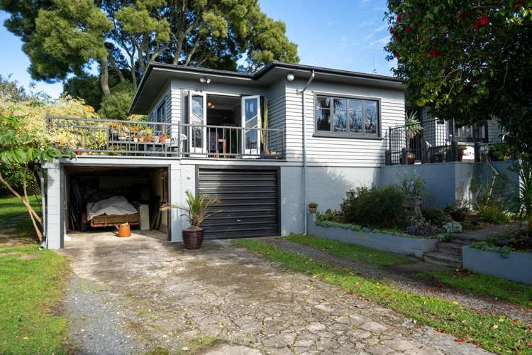 10 Campbell Street Leamington_25