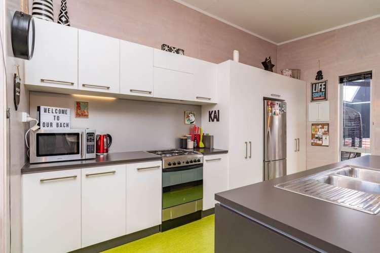 16 Seabreeze Road Mangawhai Heads_9