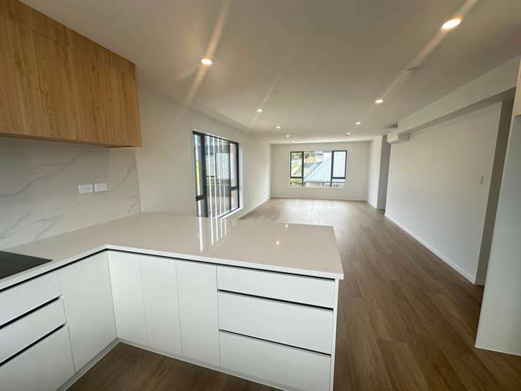 3/8 Grove Lane Pakuranga_5