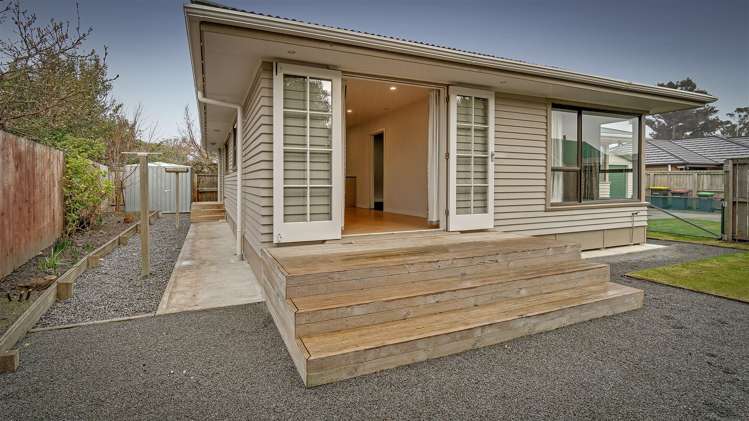 3/8 Ensors Road Opawa_1