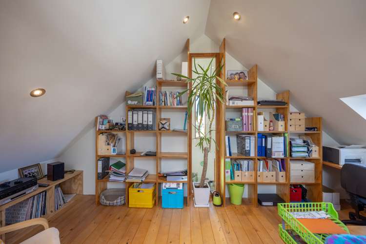 902 Aubrey Road Albert Town_16