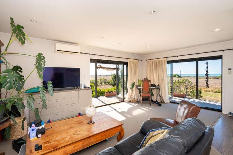 148 Clifton Road Te Awanga_33