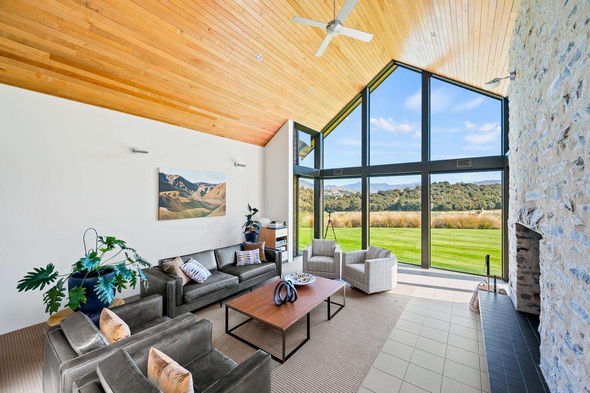 837F Lake Hawea-Albert Town Road_2