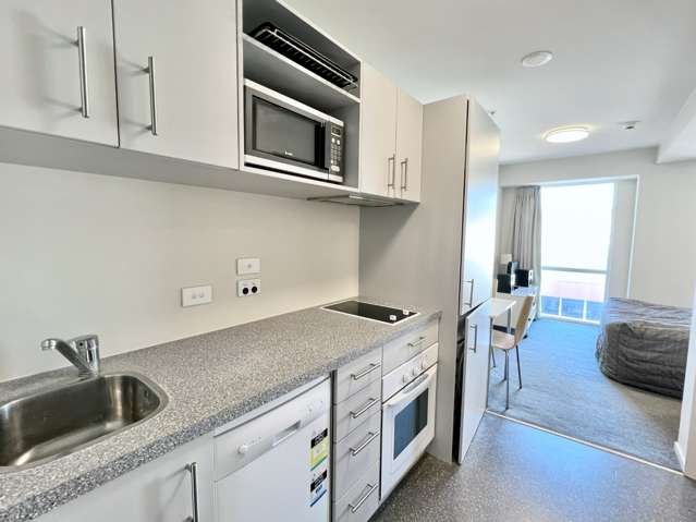 Studio Apartment in Peak