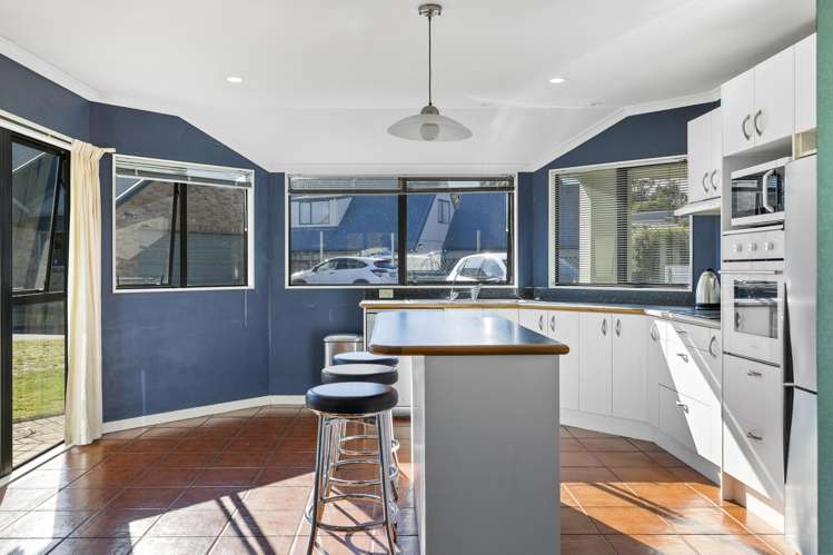 57 Kiddle Drive Hilltop_9