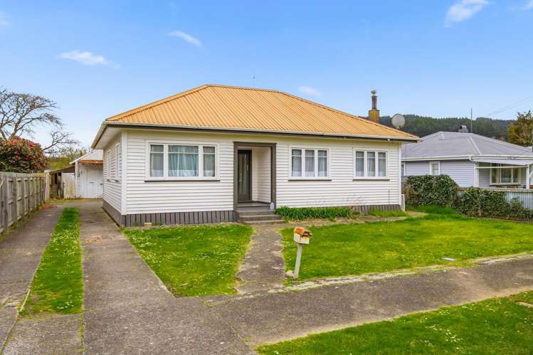 10 Leese Street Taumarunui_14