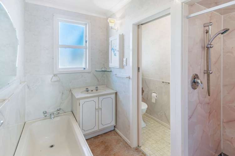 49 Devon Road Springvale_12