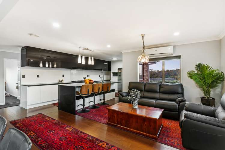 7 Exotic Place Massey_6