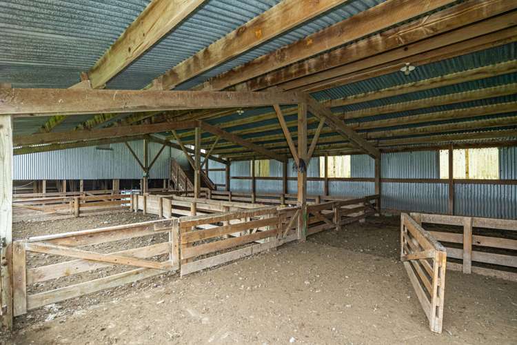 876 Rolling Ridges Road Levels Valley_8