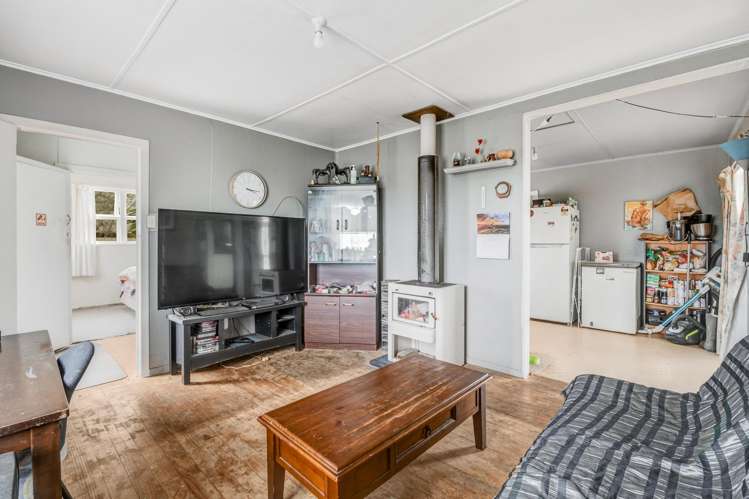 233 Parkhurst Road Parakai_8