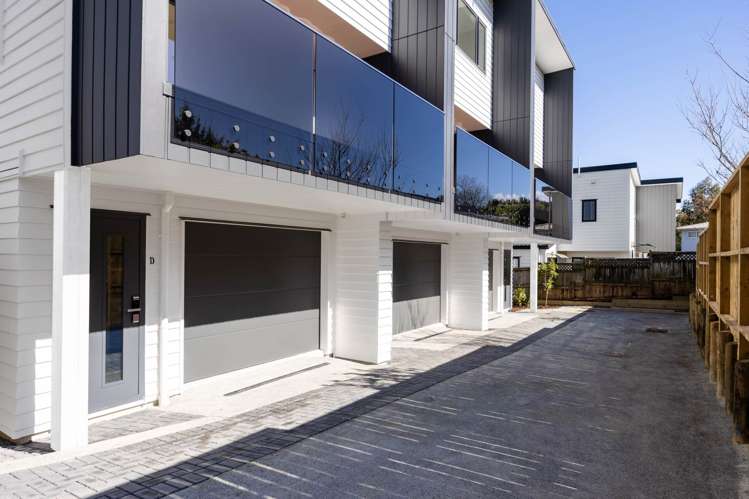 5 Kapiti Place Sunnynook_24