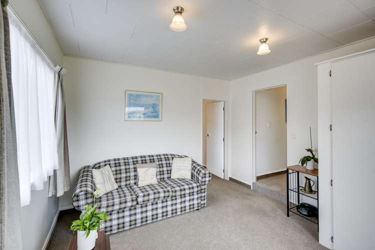 17 Jeffares Place Taradale_14