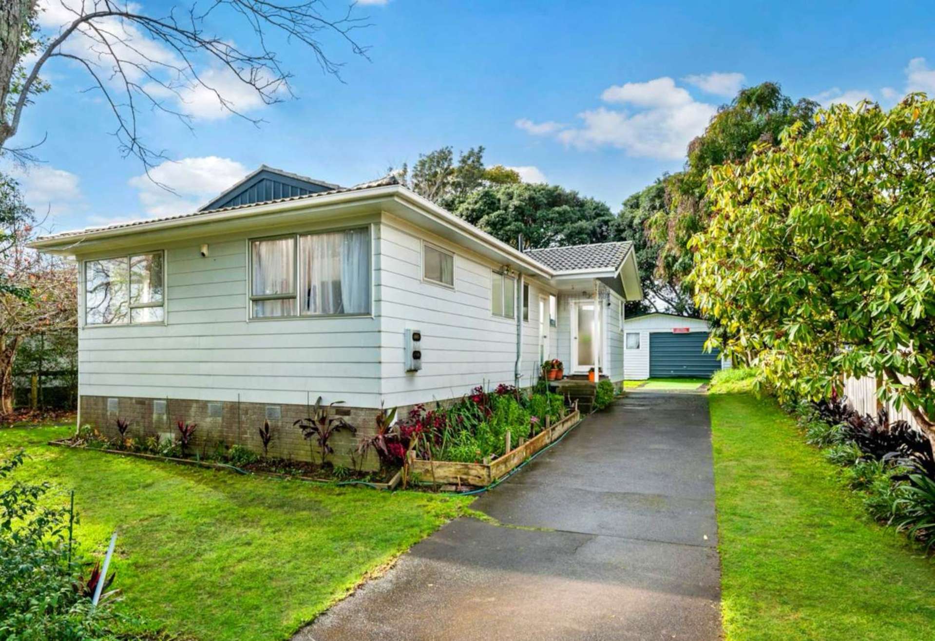 32 Yearsley Place Manurewa_0