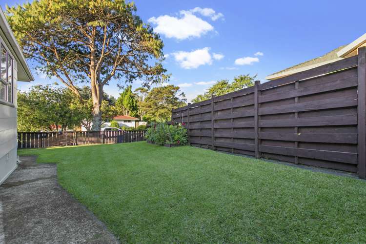 16 The Grove Titirangi_12