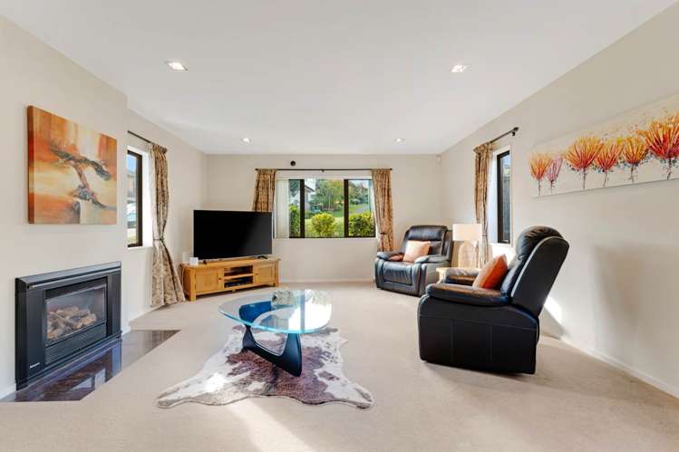 23 Terrasini Drive Flat Bush_13