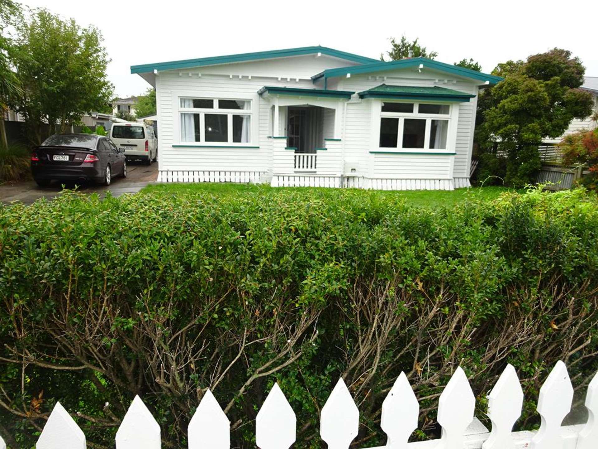 613 St Aubyn Street West 10482_0