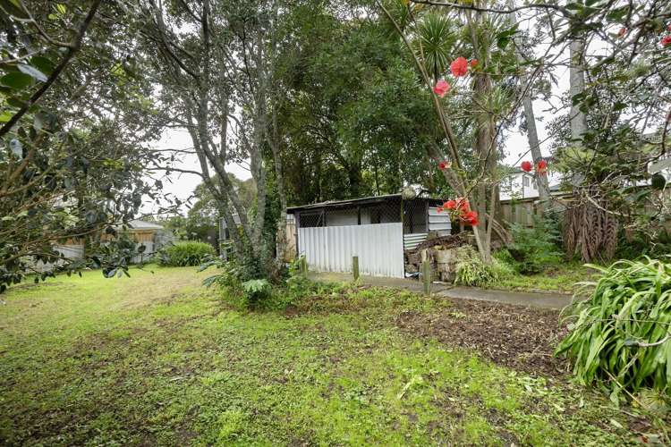 31 Taipari Road Te Atatu Peninsula_16