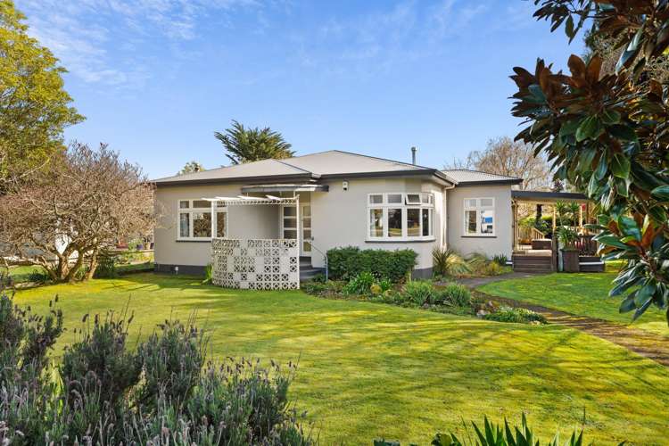 152 Main Street Pahiatua_23