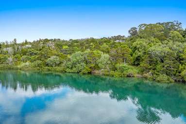 99 Upper Whangateau Road_3