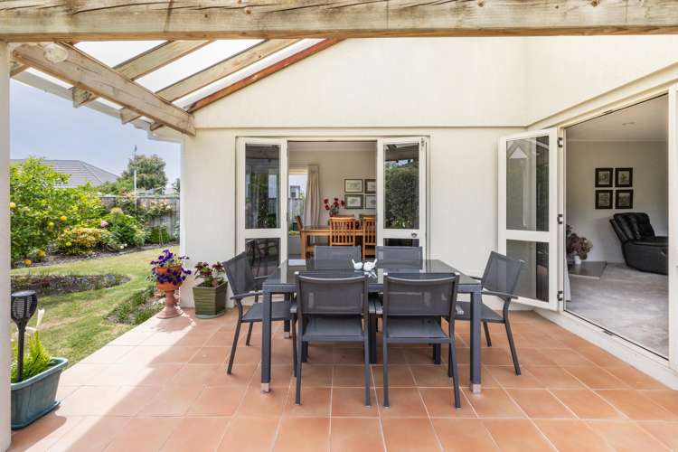 11 Bishops Close Greenmeadows_14