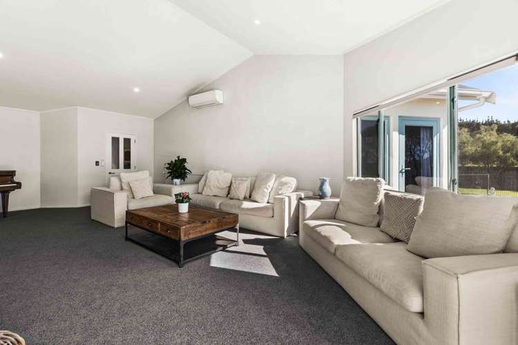 25 Unahi Lane Haumoana_10