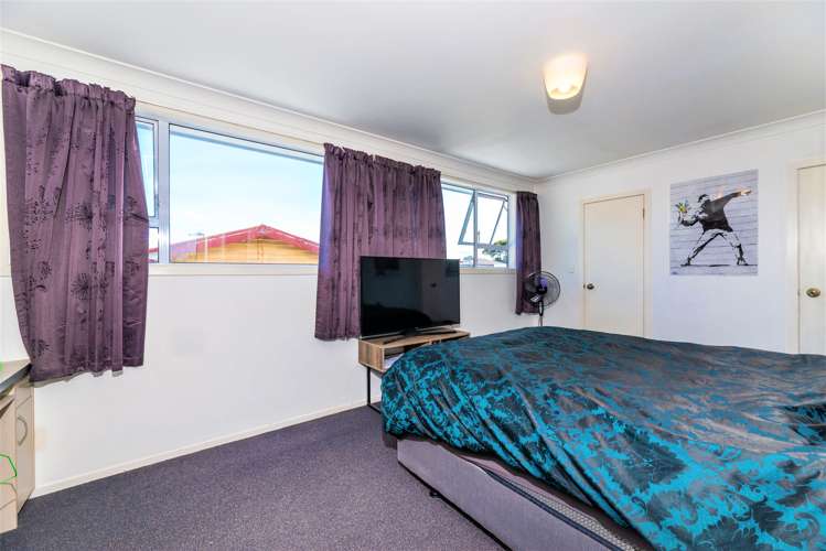 99 Rockfield Road Penrose_14