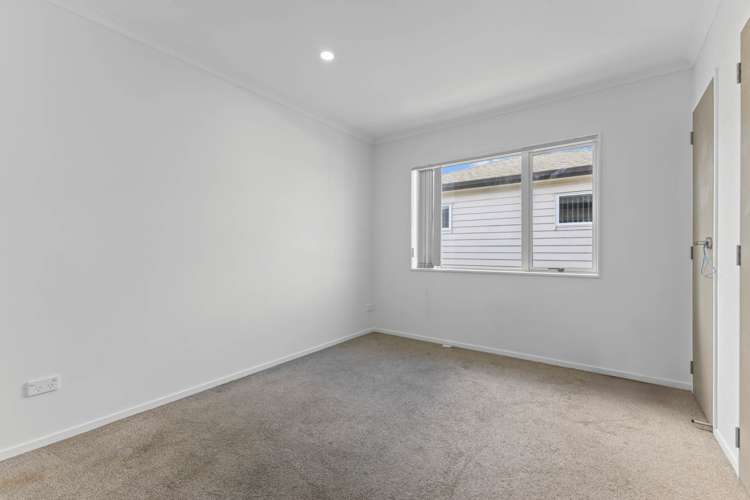 24 Dolbel Place Mangere East_8