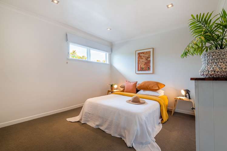 1/32a Howard Road Northcote_14