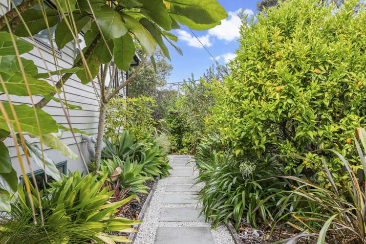 8 Jays Road Titirangi_24