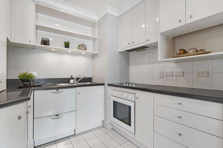 15i/1 Emily Place Auckland Central_6