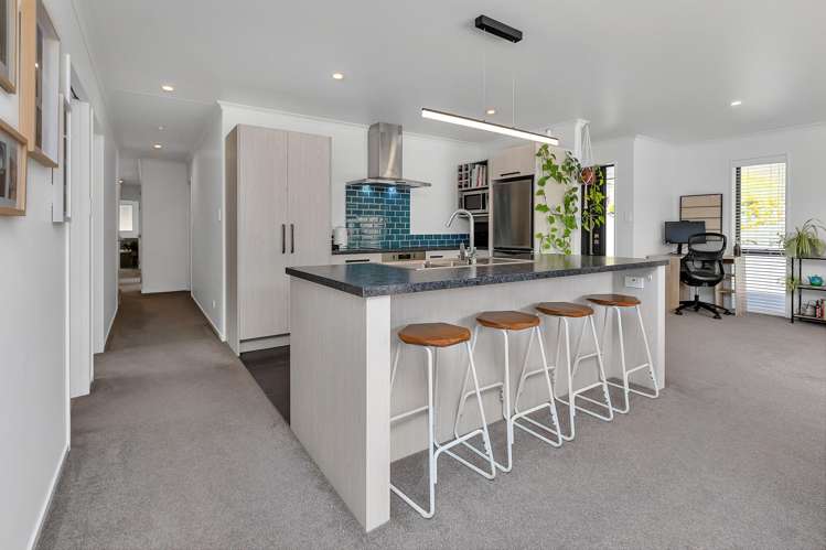 16 Catherin Servant Close Maunu_1