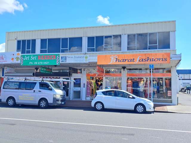 PAPATOETOE OFFICE FOR LEASE