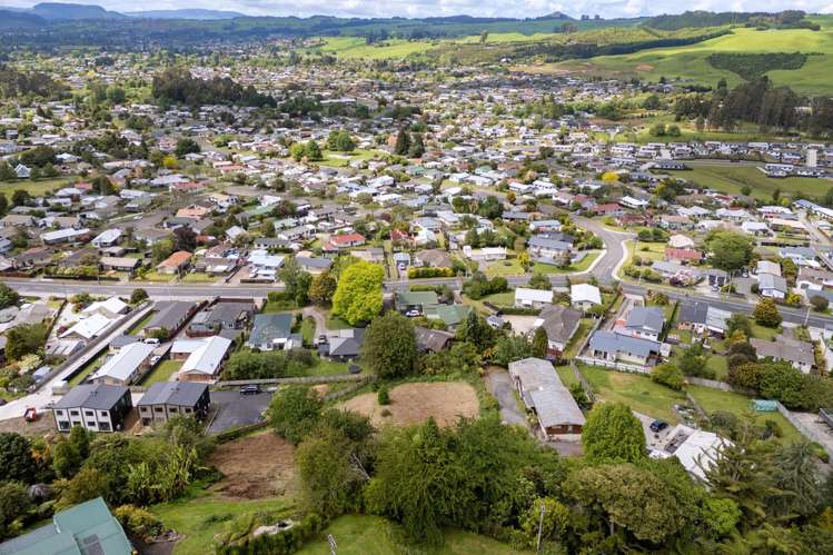 23, 25, 27 Mountain Road Western Heights_7