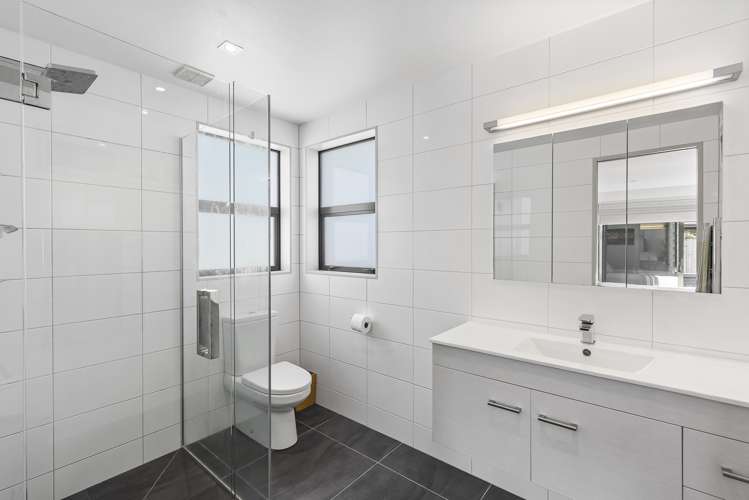 69 Kotuku Drive Paraparaumu Beach_17