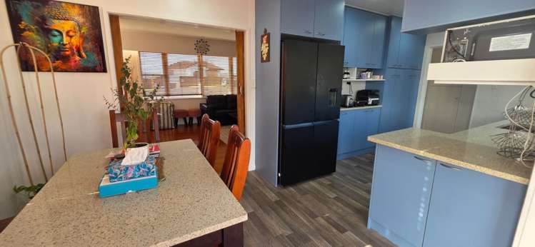 211 Sturges Road Henderson_15
