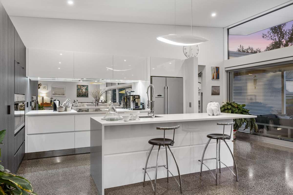 299 Surrey Hill Road_5