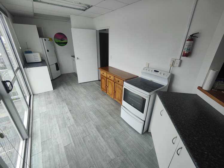 6/2 Northpoint Street Plimmerton_4