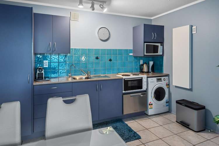 184 Beach Road Onerahi_24