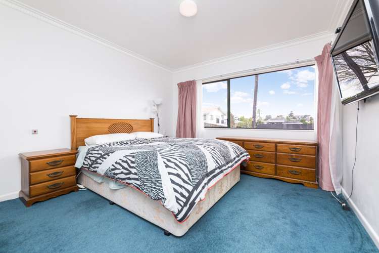 2/163 Mokoia Road Birkenhead_5