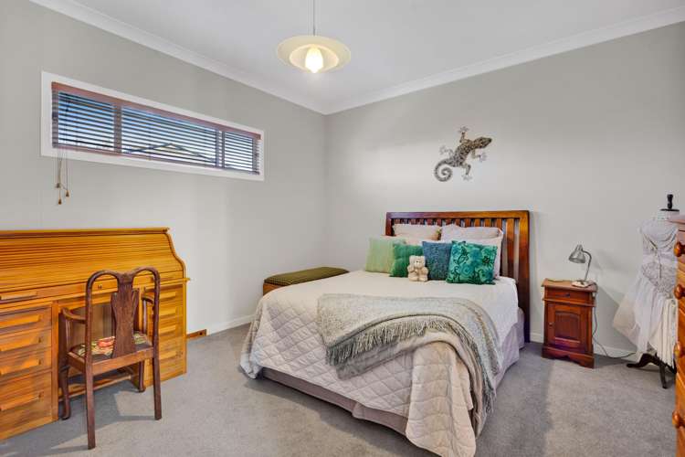 13 Regent Street Hawera_33