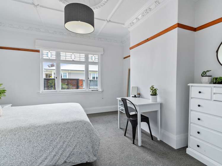 71 Naylor Street Hamilton East_10