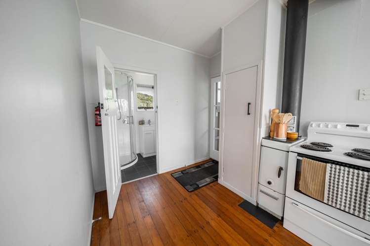 26 Moana Street Riverton_9