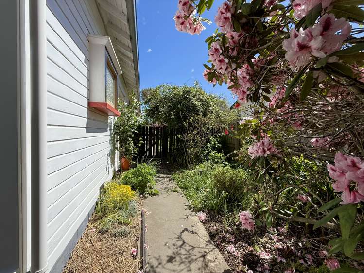 8 Paul Street Waimate_26