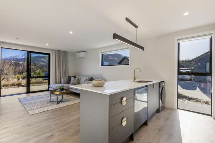 19 Walton Way, Shotover Country Lower Shotover_24