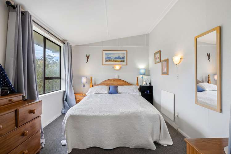 23 Holton Road Amberley Beach_10