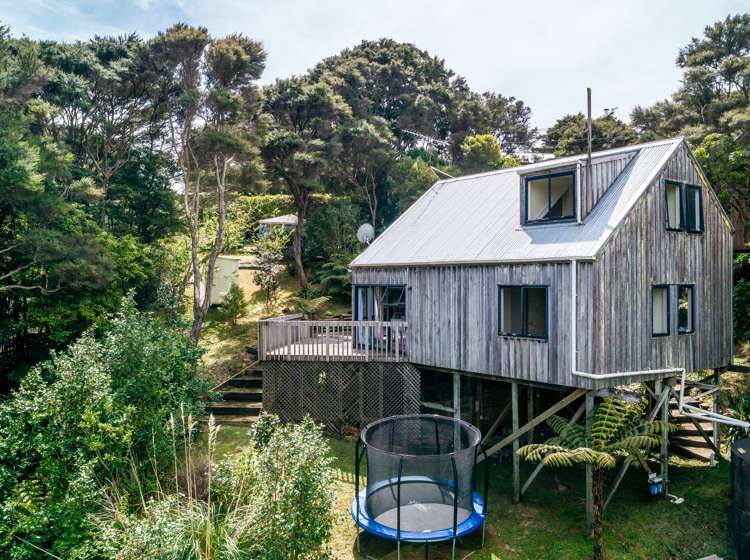 3 Queens Drive Oneroa_17