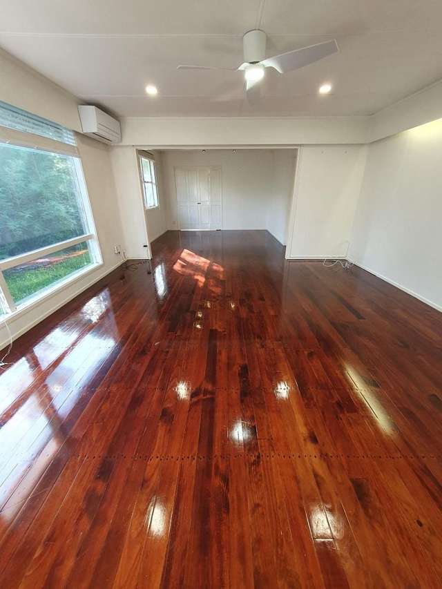 3 Bedroom in Milford - Upstairs only.