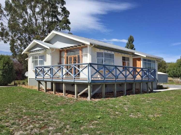 2 Torquay Street Kaitangata_19