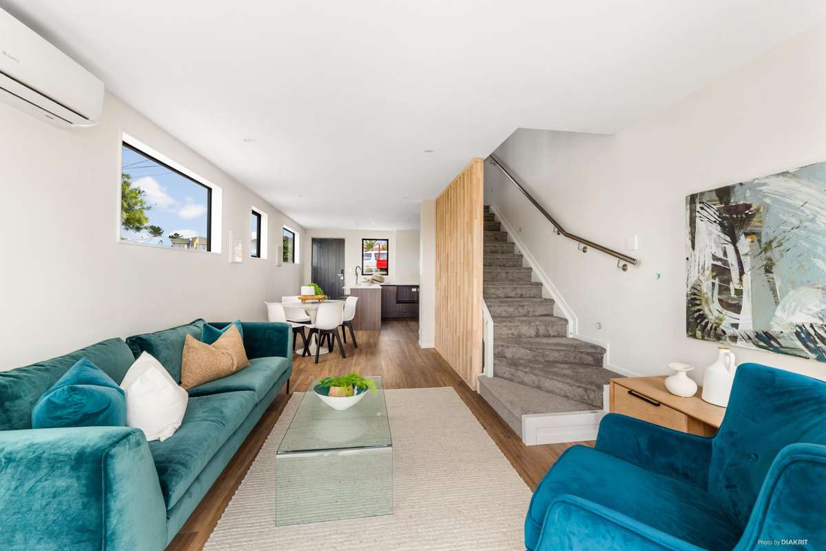 1/735 East Coast Road_5