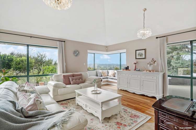 1 Whangaparaoa Road Red Beach_15